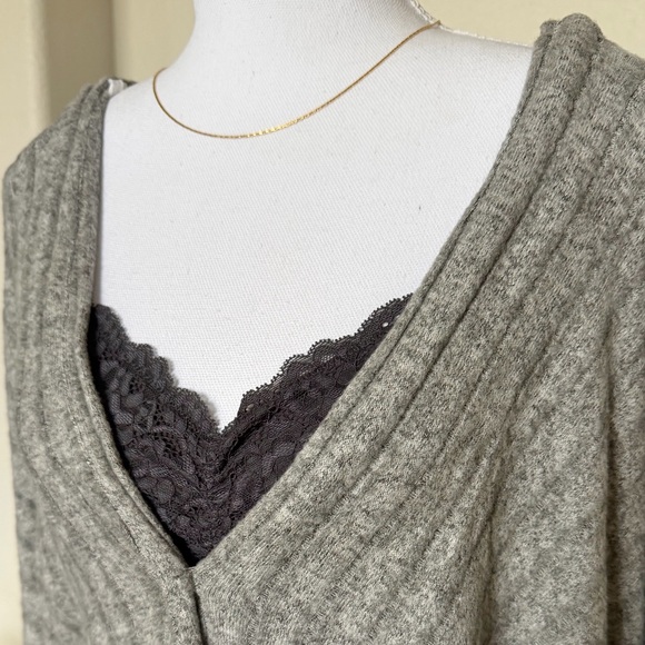 NWT Forever21 - Lace Bralette in Charcoal Gray - Picture 3 of 13